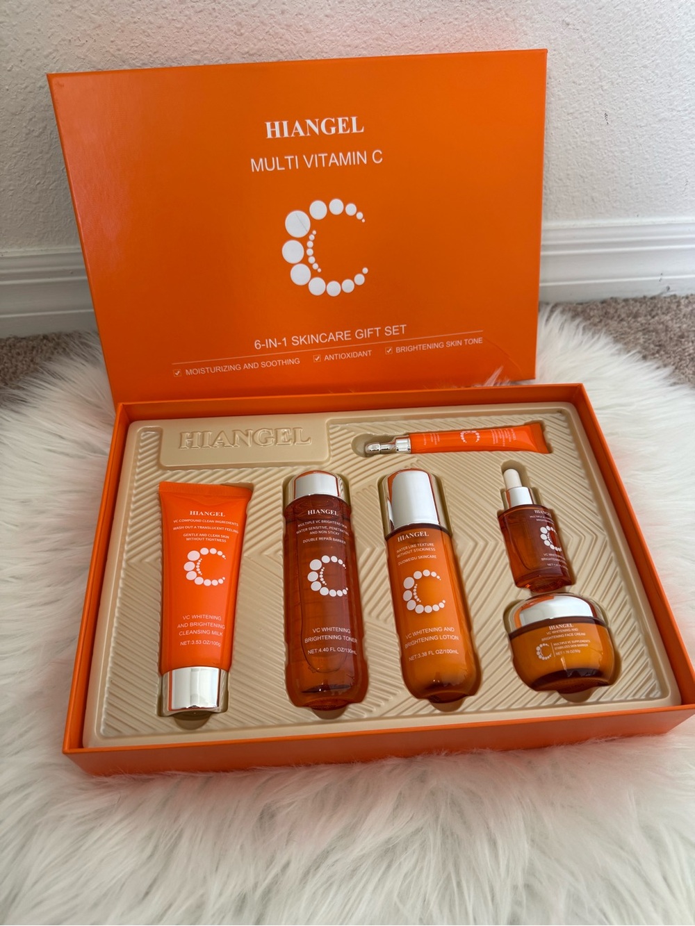 Hiangel Multi Vitamin C 6-in-1 Body & Skin Moisturizer Set — Orange